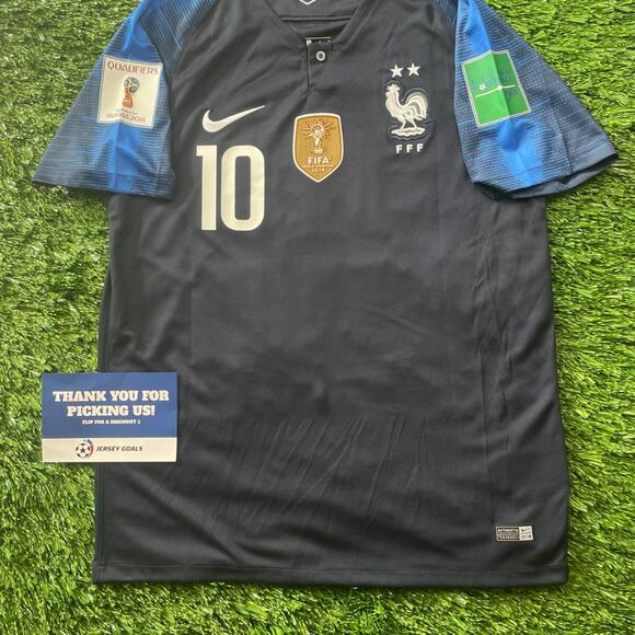 France International Kit 2018/19, Number 10 MBAPPE, Size L - Picture 1 of 4